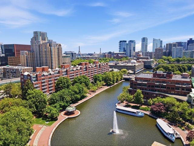 6 Canal Park 303, Cambridge, MA 02141