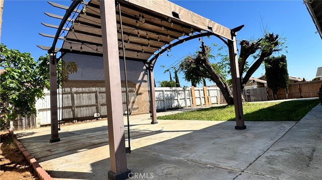 6364 Indian Camp, Jurupa Valley, CA 92509
