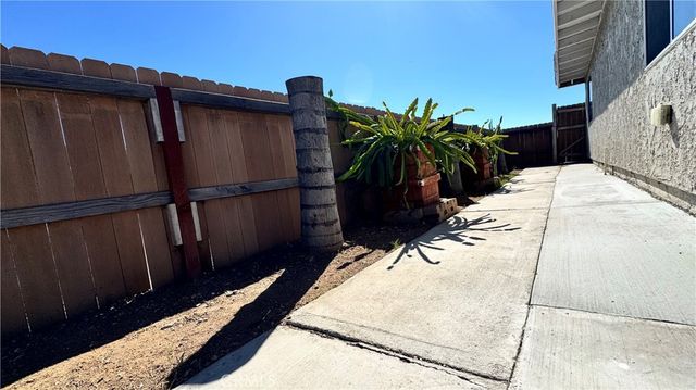 6364 Indian Camp, Jurupa Valley, CA 92509