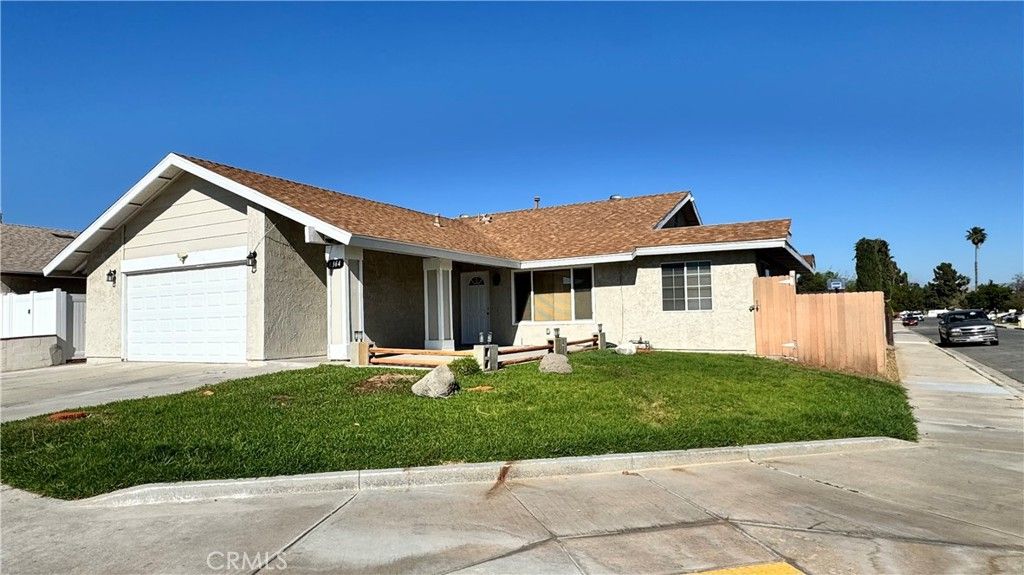 6364 Indian Camp, Jurupa Valley, CA 92509