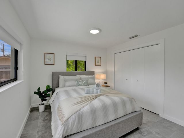 260 NW 36th Street, Boca Raton, FL 33431