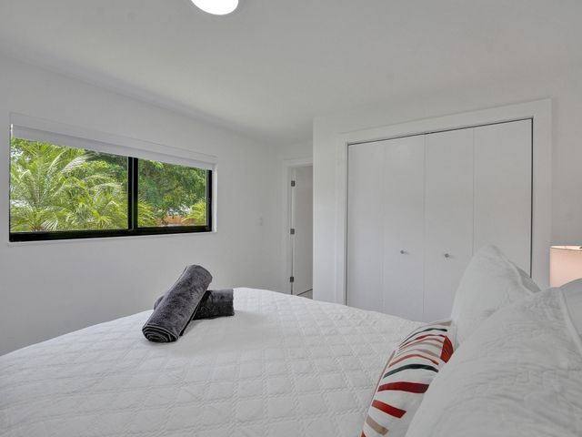 260 NW 36th Street, Boca Raton, FL 33431