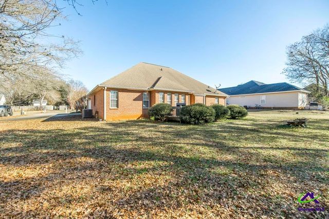 158 Holly Pointe, Warner Robins, GA 31088