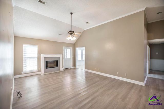 158 Holly Pointe, Warner Robins, GA 31088