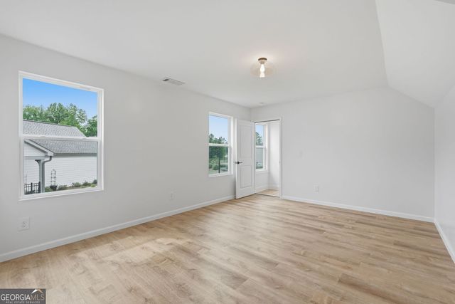 320 Salton Way, Hoschton, GA 30548