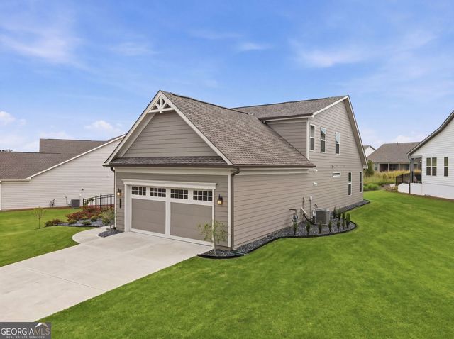 320 Salton Way, Hoschton, GA 30548