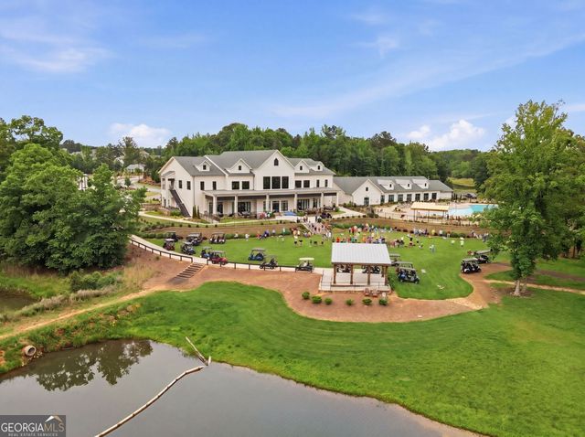320 Salton Way, Hoschton, GA 30548