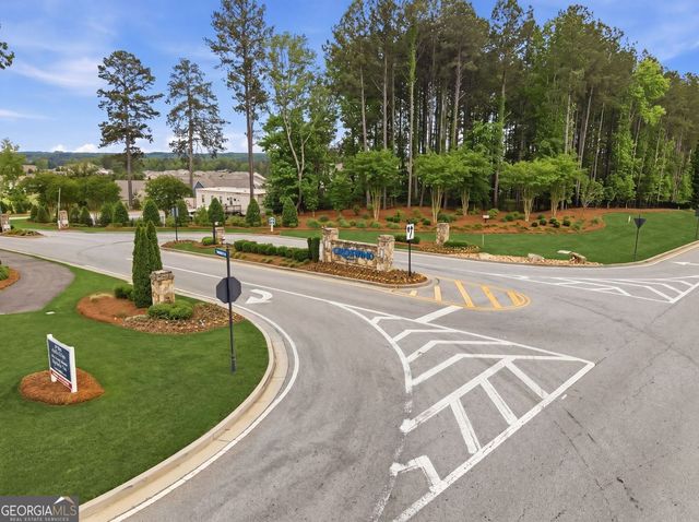 320 Salton Way, Hoschton, GA 30548