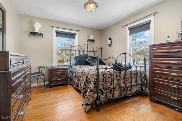 210 Davenport Avenue, Akron, OH 44312