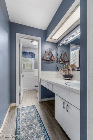 210 Davenport Avenue, Akron, OH 44312