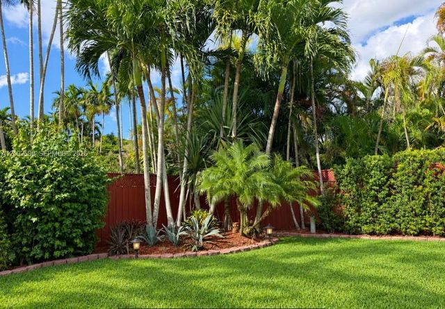 13271 SW 98th Street, Miami, FL 33186