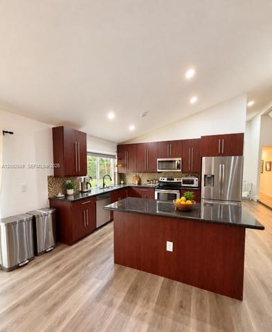 13271 SW 98th Street, Miami, FL 33186