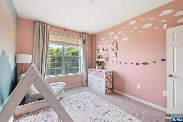 121 Sequoia Drive, Cedar Grove, NJ 07009