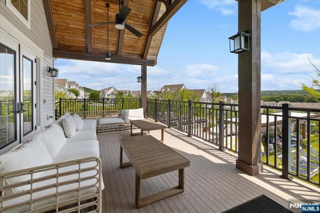 121 Sequoia Drive, Cedar Grove, NJ 07009