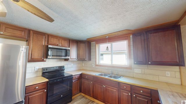 1113 Markham, Paducah, KY 42002
