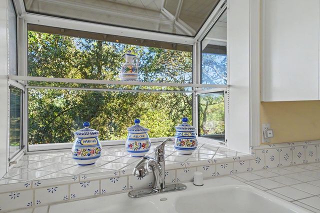 503 Baywood Ct, Valley Springs, CA 95252