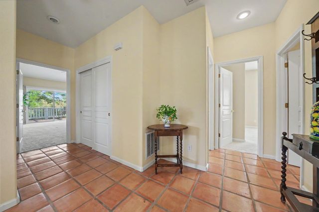 503 Baywood Ct, Valley Springs, CA 95252