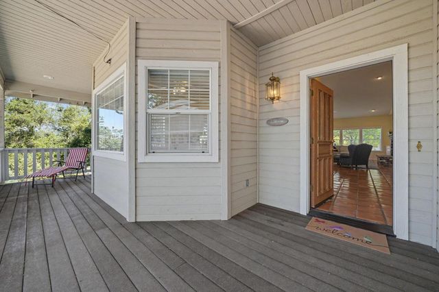 503 Baywood Ct, Valley Springs, CA 95252
