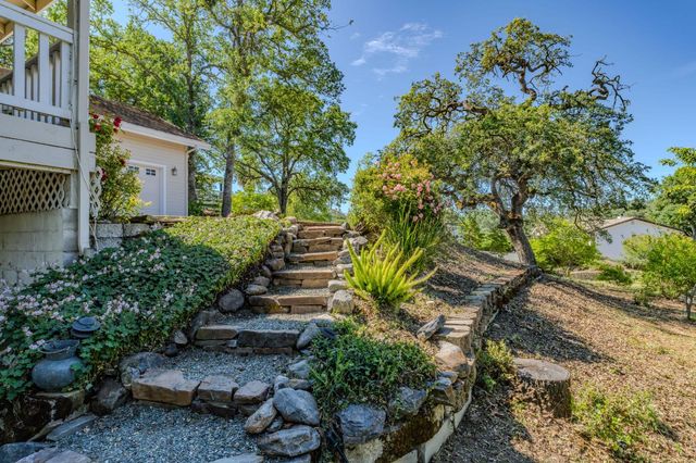 503 Baywood Ct, Valley Springs, CA 95252