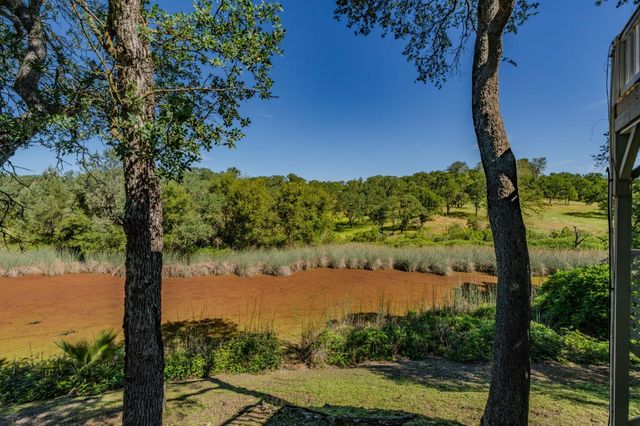 503 Baywood Ct, Valley Springs, CA 95252