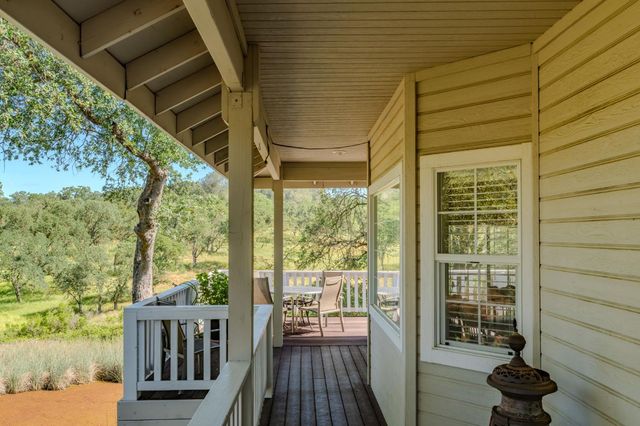 503 Baywood Ct, Valley Springs, CA 95252