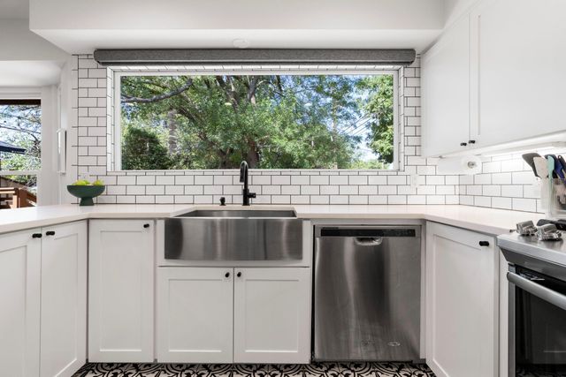 7404 Charlton DR, Austin, TX 78723