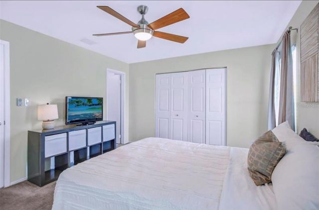 10526 LINGER LANE, Orlando, FL 32821