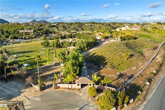 39780 Cushman Cir, Temecula, CA 92592