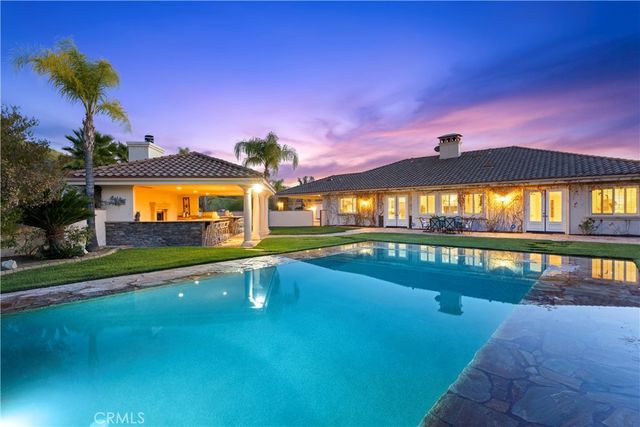 39780 Cushman Cir, Temecula, CA 92592