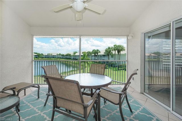 2220 Chesterbrook CT 204, Naples, FL 34109