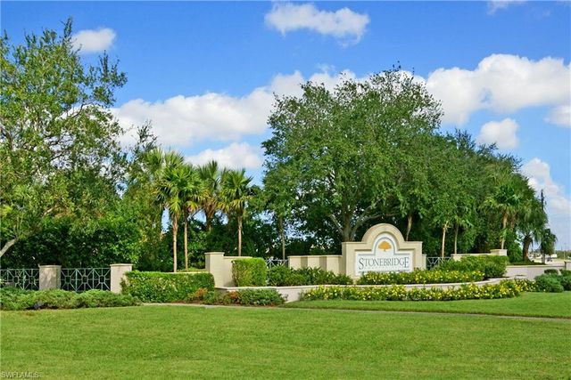 2220 Chesterbrook CT 204, Naples, FL 34109