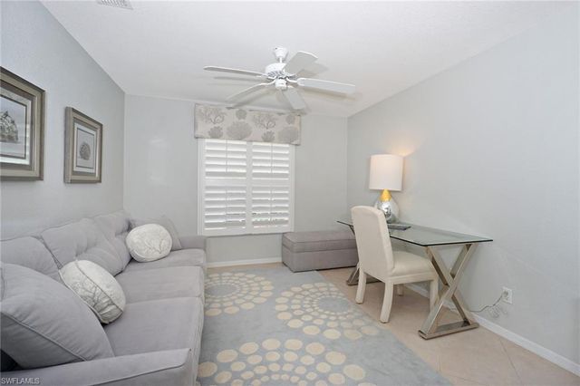 2220 Chesterbrook CT 204, Naples, FL 34109