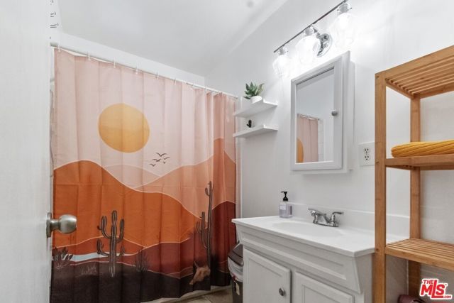 38457 Sumac Avenue, Palmdale, CA 93550