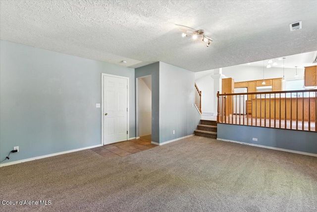 1941 N CHEHALIS ST, Post Falls, ID 83854