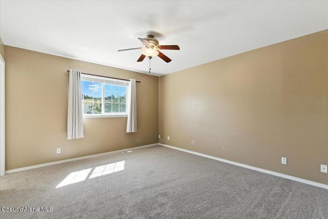 1941 N CHEHALIS ST, Post Falls, ID 83854