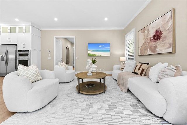 51 Thoroughbred, Irvine, CA 92602