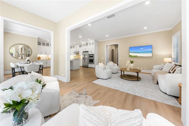 51 Thoroughbred, Irvine, CA 92602