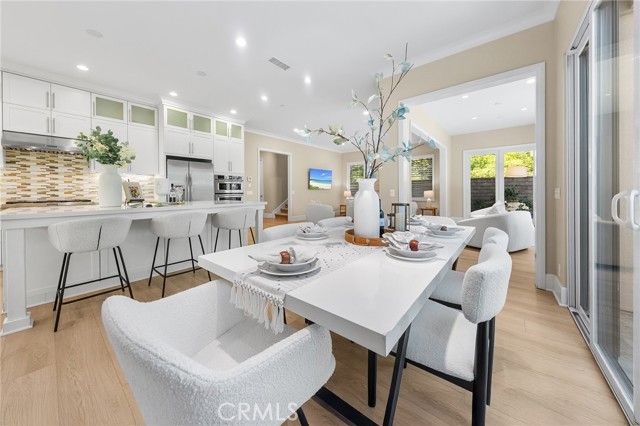 51 Thoroughbred, Irvine, CA 92602