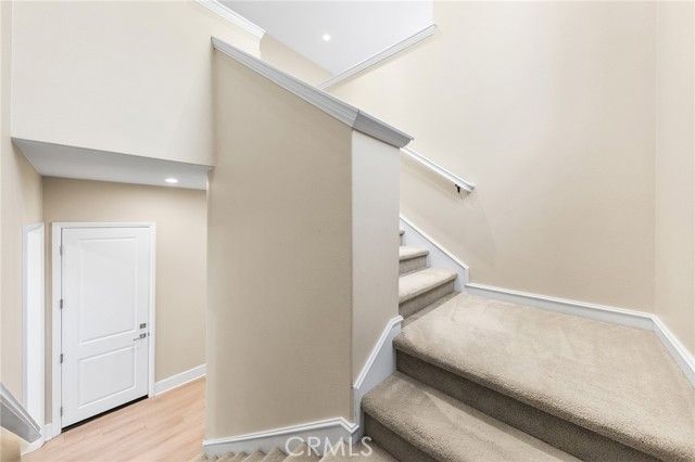 51 Thoroughbred, Irvine, CA 92602