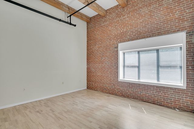 15 Sleeper 104, Boston, MA 02210