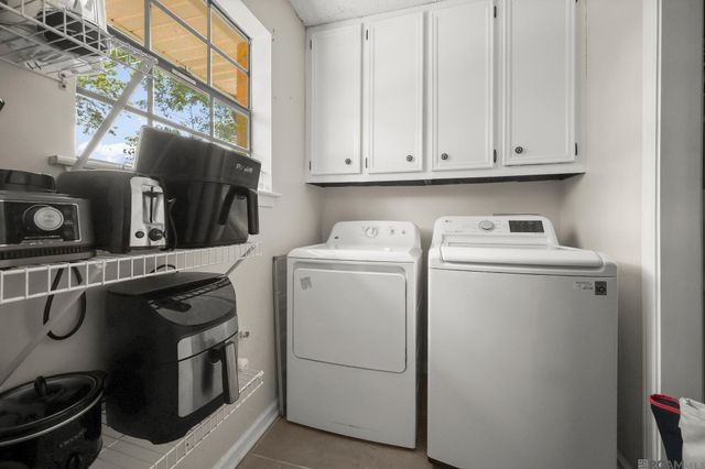 9314 High Point Rd, Baton Rouge, LA 70810