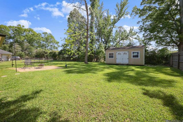 9314 High Point Rd, Baton Rouge, LA 70810