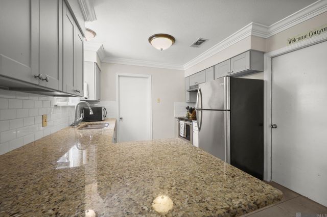 9314 High Point Rd, Baton Rouge, LA 70810