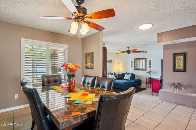 1810 E HARMONT Drive, Phoenix, AZ 85020