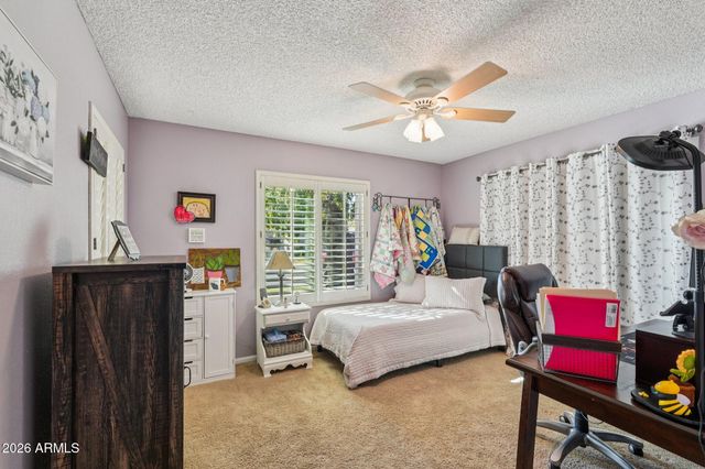 1810 E HARMONT Drive, Phoenix, AZ 85020