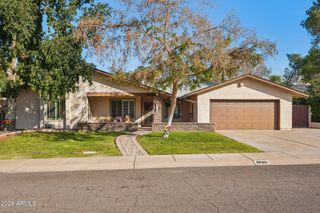 1810 E HARMONT Drive, Phoenix, AZ 85020