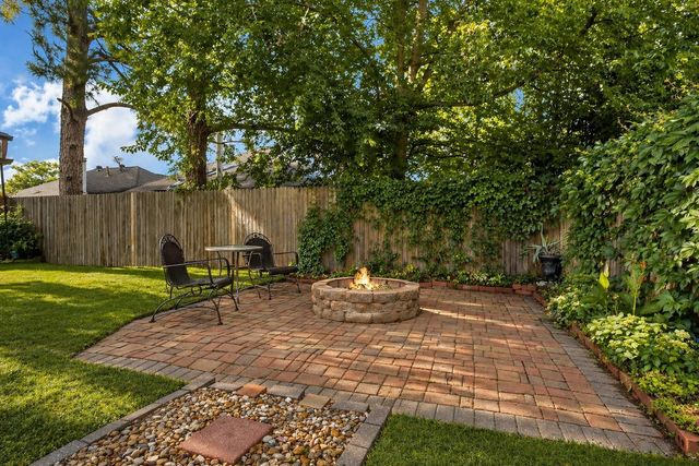 22318 Hollybranch Drive, Tomball, TX 77375