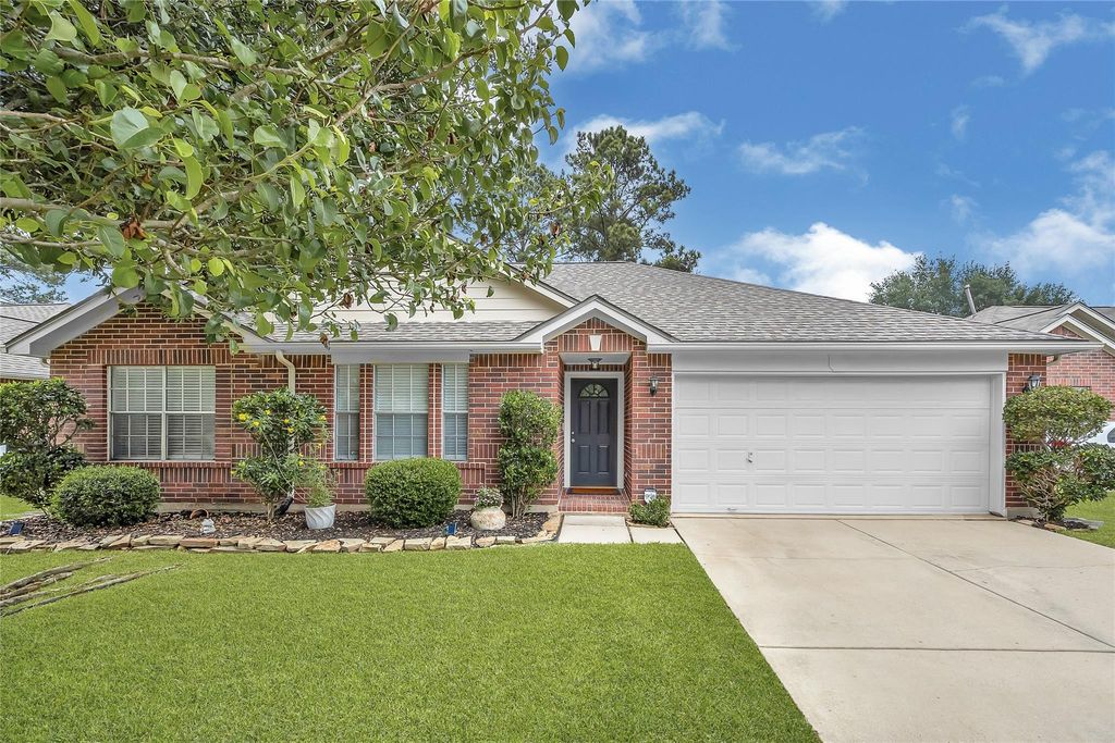 22318 Hollybranch Drive, Tomball, TX 77375