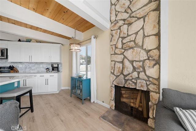 560 Canterbury, Cambria, CA 93428