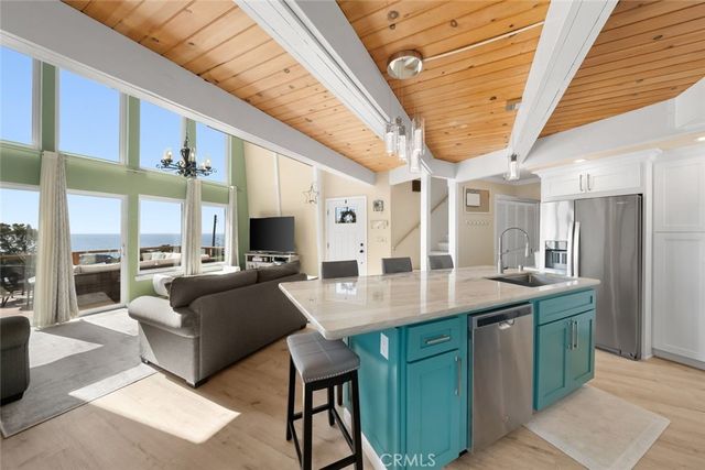 560 Canterbury, Cambria, CA 93428